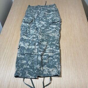 US Army ACU Digital Camo Cargo Pants Small Short Tactical Military UCP